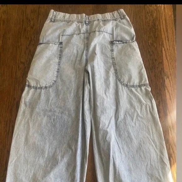 NWOT People Wide-Leg Low-Slouch Boho Low Raise Relaxed Silhouette Drapey feel - Picture 5 of 6